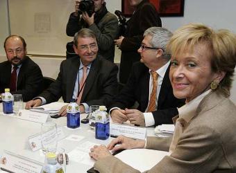 20071129110919-20071129110456-pacto-televisiones-maltrato.jpg